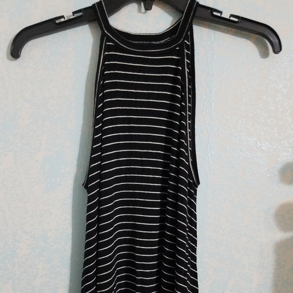 Black and White Stripes Loose Halter Top - Picture 2 of 5